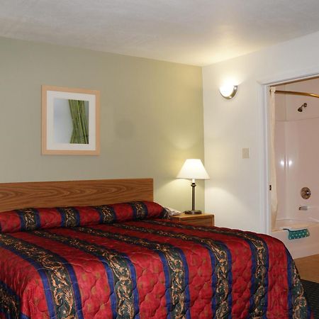 Lake Marina Inn Clearlake Oaks Room photo
