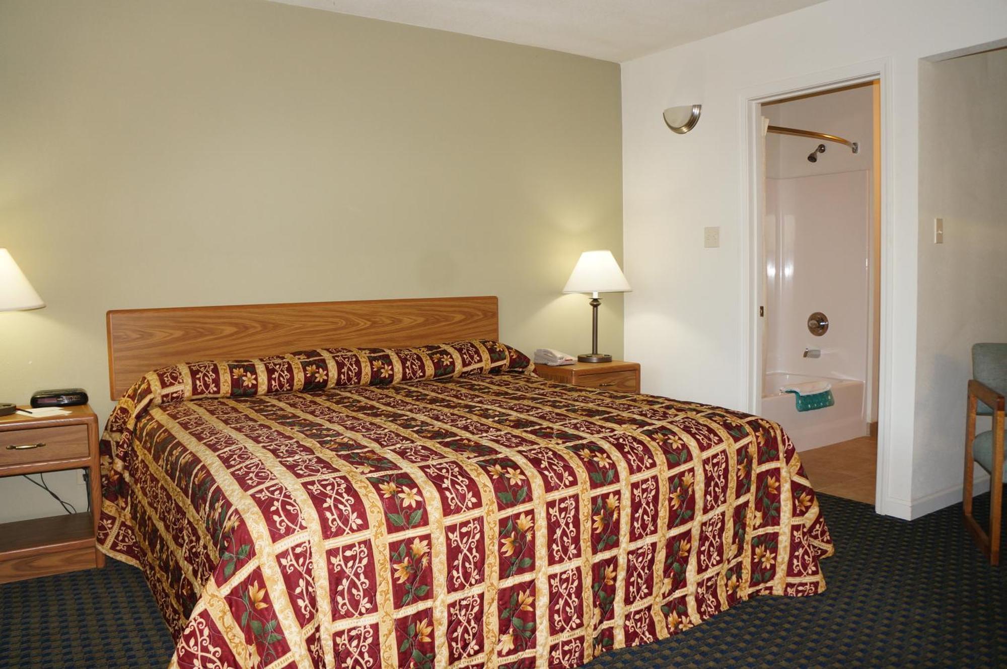 Lake Marina Inn Clearlake Oaks Room photo