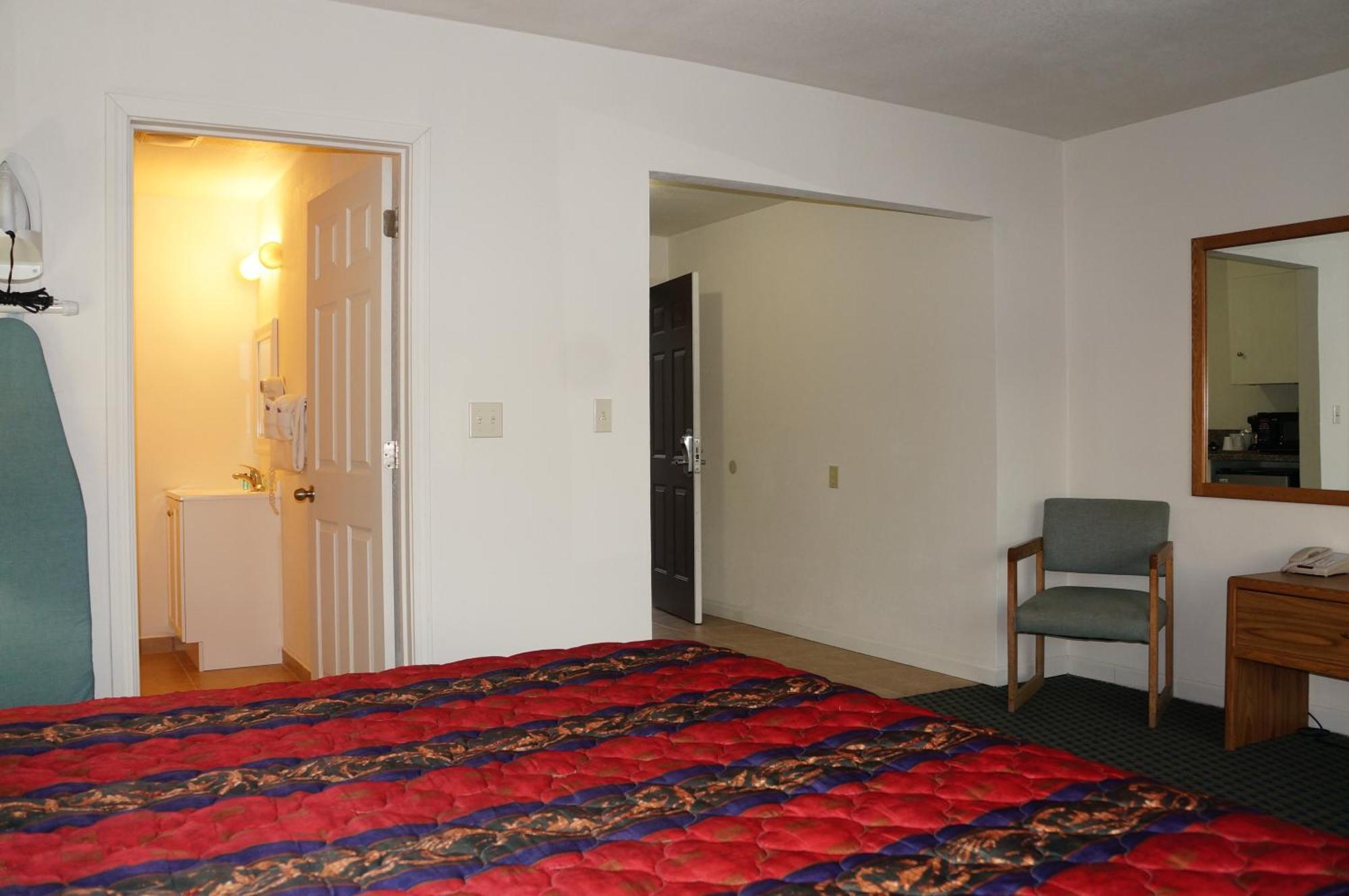 Lake Marina Inn Clearlake Oaks Room photo