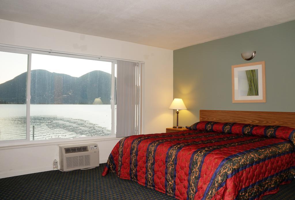 Lake Marina Inn Clearlake Oaks Room photo